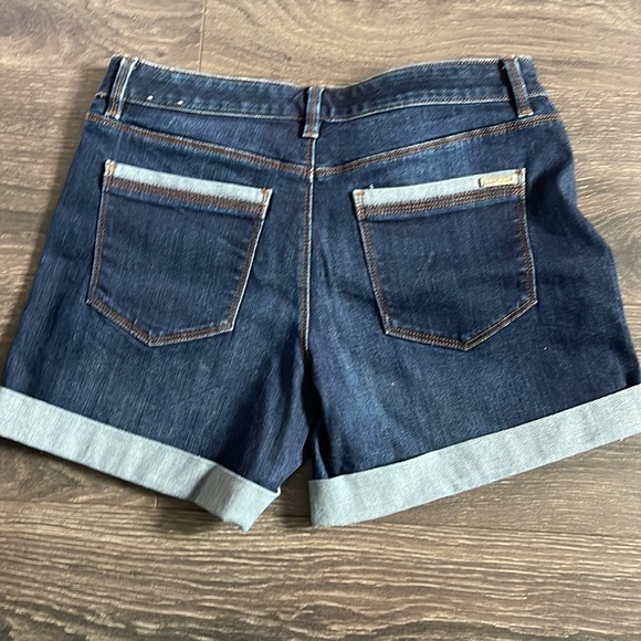 White House Black Market denim shorts 6 - Picture 2 of 7
